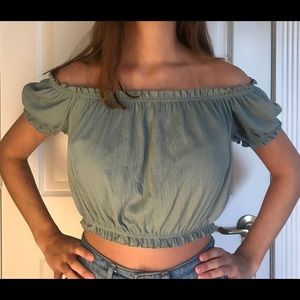 Off-the-shoulder H&M Top